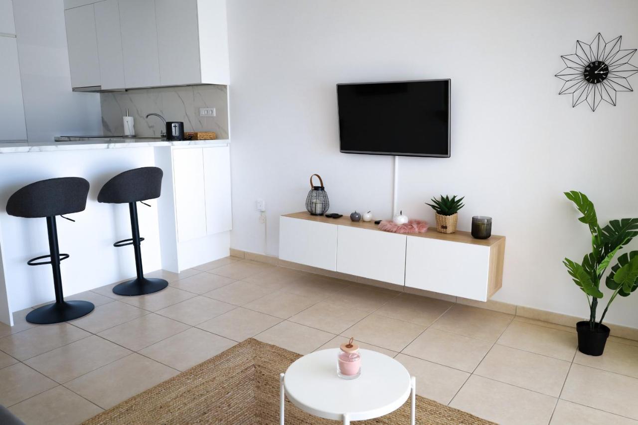 Elegant Sea View Apartment Callao Salvaje Luaran gambar