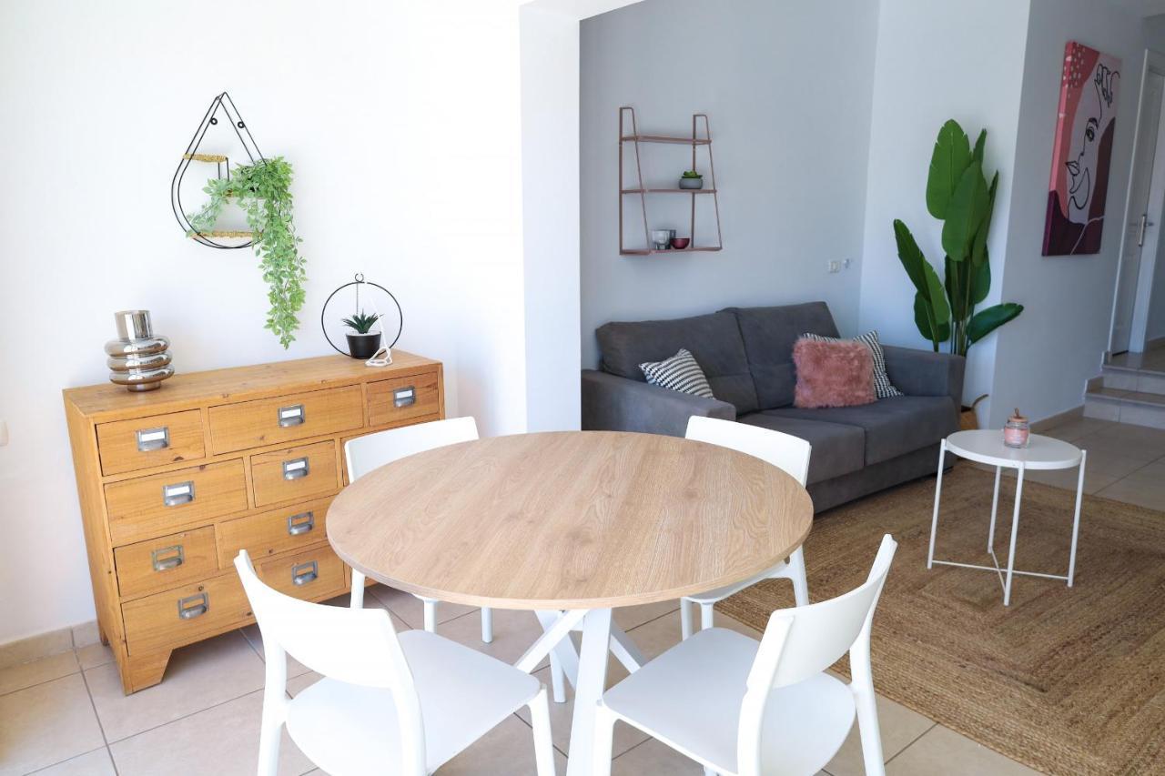 Elegant Sea View Apartment Callao Salvaje Luaran gambar