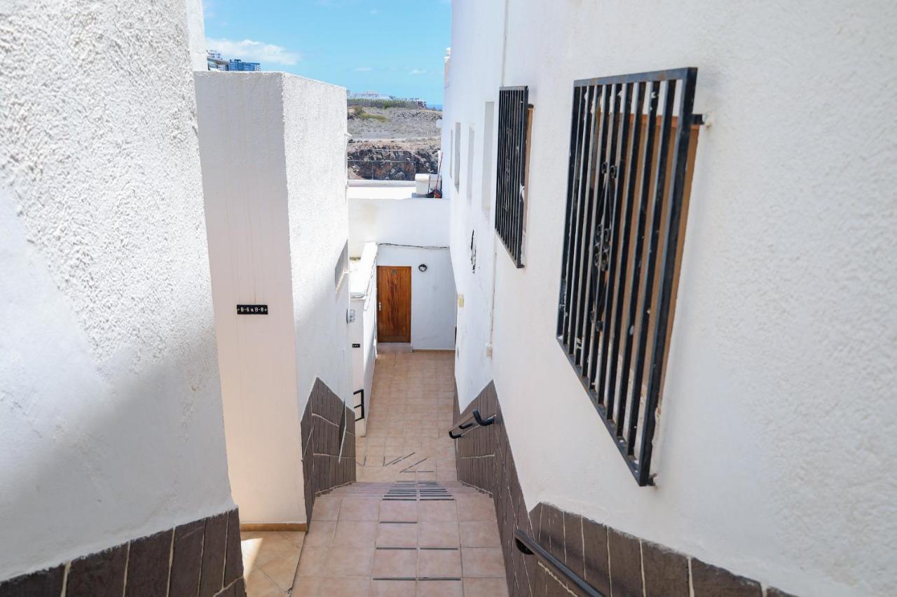 Elegant Sea View Apartment Callao Salvaje Luaran gambar