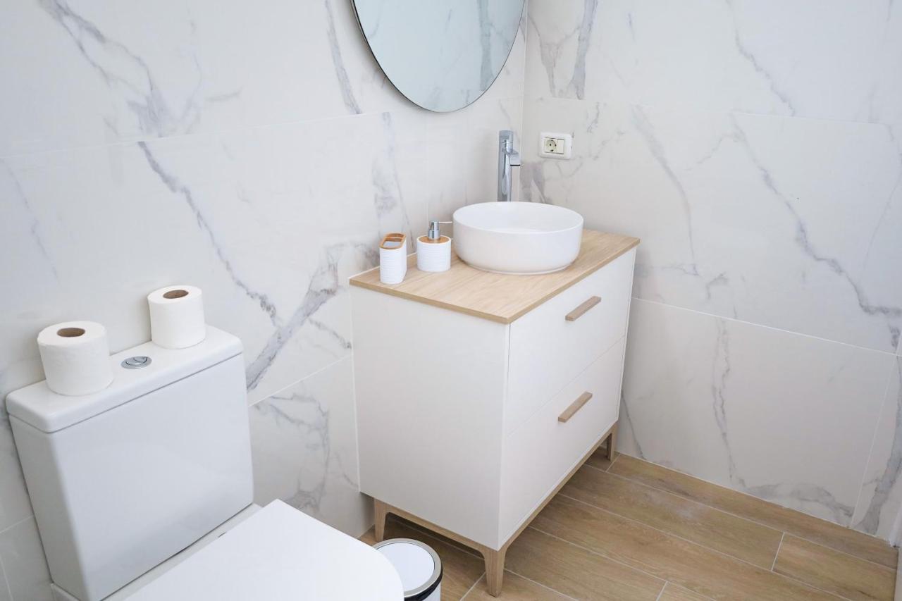 Elegant Sea View Apartment Callao Salvaje Luaran gambar